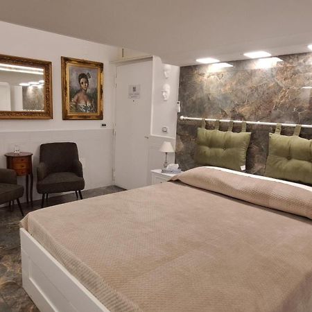 Casa San Felice Ξενοδοχείο Νάπολη Εξωτερικό φωτογραφία